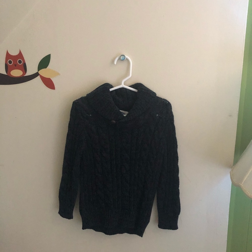 Old Navy cowl neck sweater size 2t